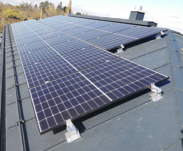 PV-Anlage auf PREFA-Dach